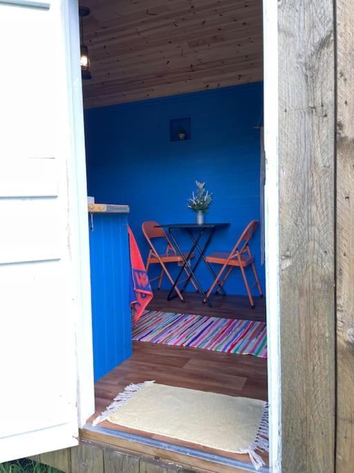 Shepherds Hut - Brecon Beacons Llangadog 外观 照片